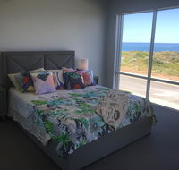 Beach House at SeaScapes.. - Great Ocean Road Tourism