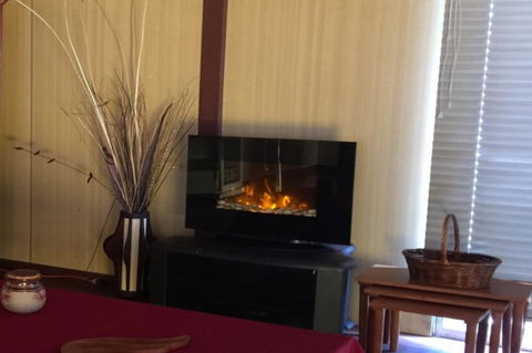 Don\'t Worry Be Happy - Great Ocean Road Tourism 6