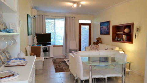 Island View Villas - Great Ocean Road Tourism 5