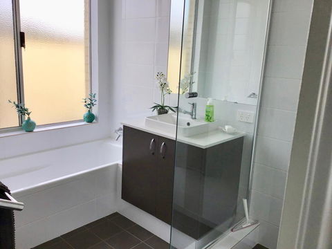 Be Wowed By Bayou - Busselton - Great Ocean Road Tourism 12