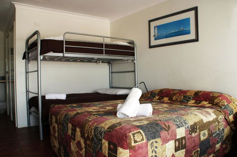 Jurien Bay Hotel Motel - Great Ocean Road Tourism 14