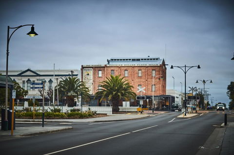 The Premier Mill Hotel - Great Ocean Road Tourism 14
