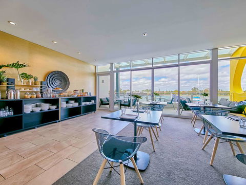 The Sebel Mandurah - Great Ocean Road Tourism 16