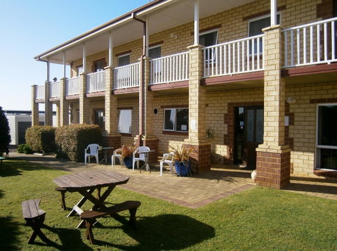 Baywatch Retreat Augusta - Great Ocean Road Tourism 0