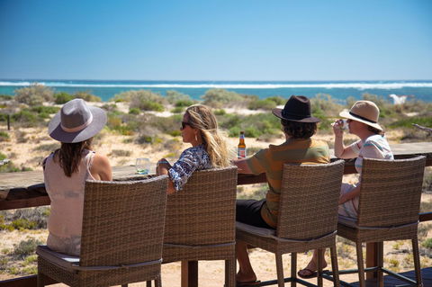 Sal Salis Ningaloo Reef - Great Ocean Road Tourism 3