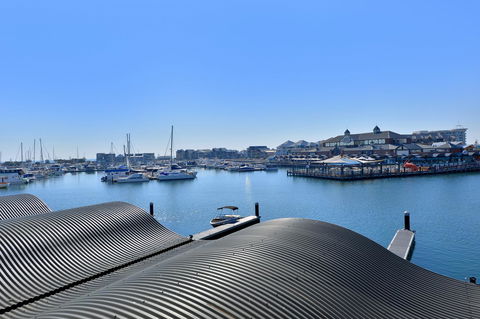 Dolphin Quay Apartments - Great Ocean Road Tourism 6