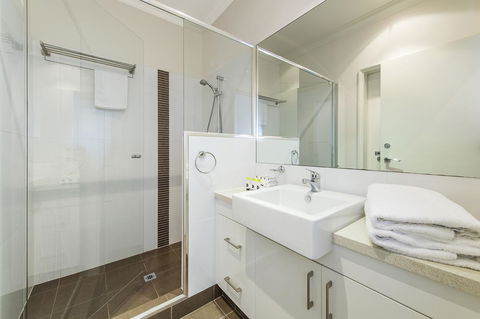 Dolphin Quay Apartments - Great Ocean Road Tourism 42