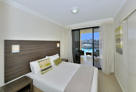 Dolphin Quay Apartments - Great Ocean Road Tourism 1