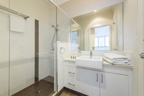 Dolphin Quay Apartments - Great Ocean Road Tourism 40