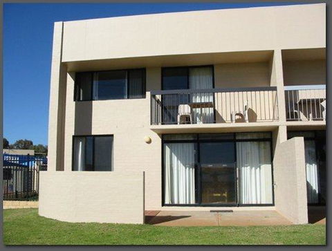 Kalbarri Beach Resort - Great Ocean Road Tourism 22