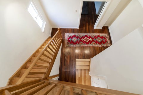 Inner Western Suburbs Retreat - Great Ocean Road Tourism 27