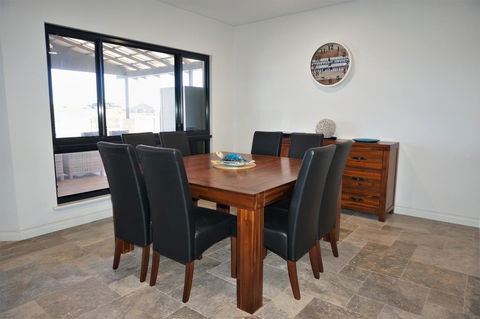 27 Corella Court - Great Ocean Road Tourism 5