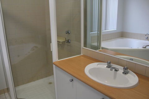 Mandurah Ocean Marina Chalets - Great Ocean Road Tourism 25