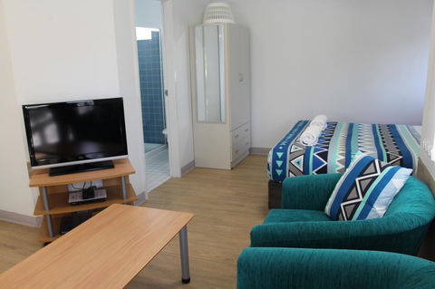 Mandurah Ocean Marina Chalets - Great Ocean Road Tourism 34