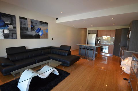 The Arcadia Apartment - Great Ocean Road Tourism 8