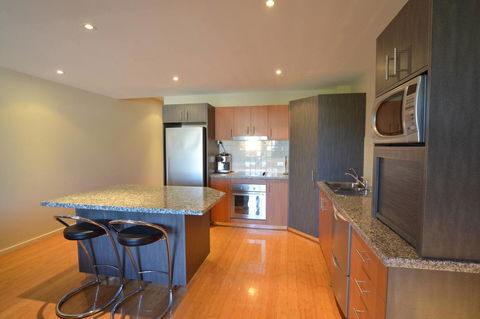 The Arcadia Apartment - Great Ocean Road Tourism 7