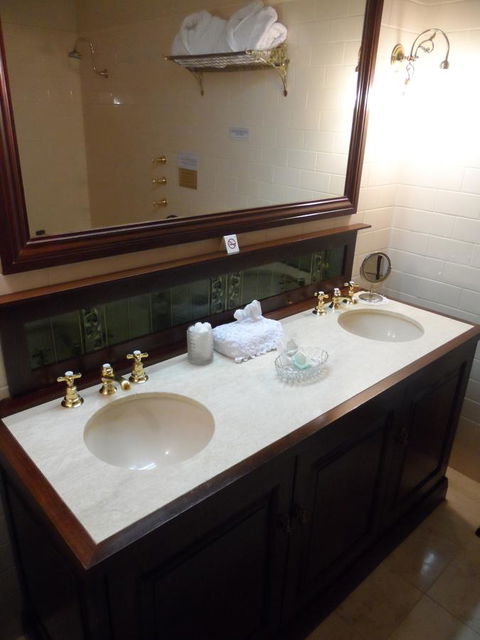 Clifton Motel & Grittleton Lodge - Great Ocean Road Tourism 31