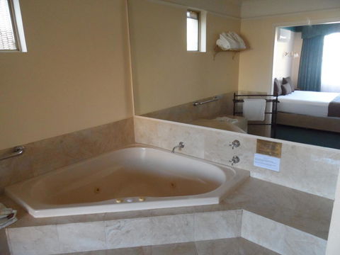 Clifton Motel & Grittleton Lodge - Great Ocean Road Tourism 28