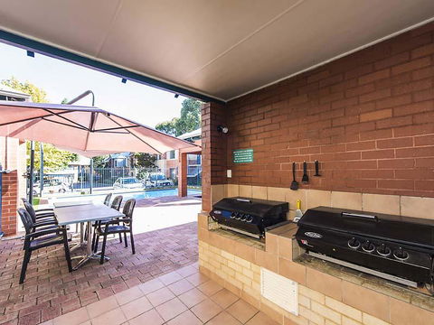 Subiaco Village 28 - Great Ocean Road Tourism 23