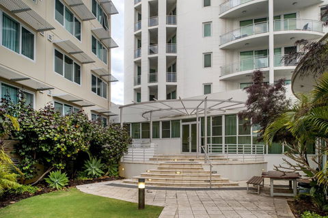 Bunbury Hotel Koombana Bay - Great Ocean Road Tourism 40