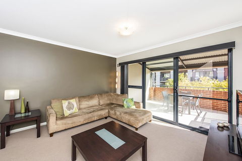 Subiaco Emporium Apartment - Great Ocean Road Tourism 13