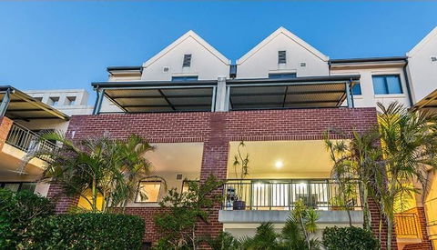 Subiaco Emporium Apartment - Great Ocean Road Tourism 7