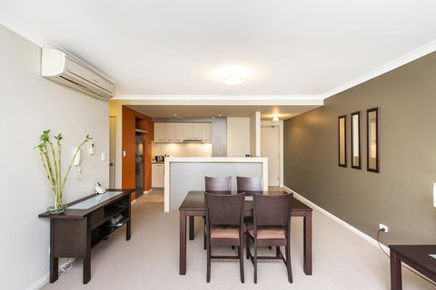 Subiaco Emporium Apartment - Great Ocean Road Tourism 17