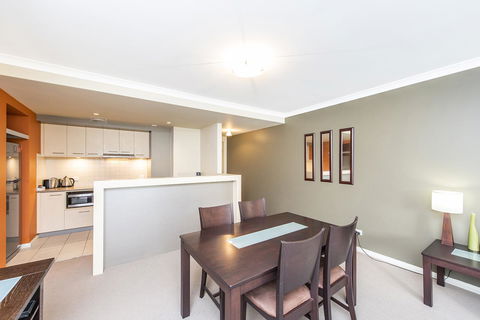 Subiaco Emporium Apartment - Great Ocean Road Tourism 11