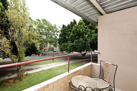 Cunningham Terrace 8 - Great Ocean Road Tourism 0