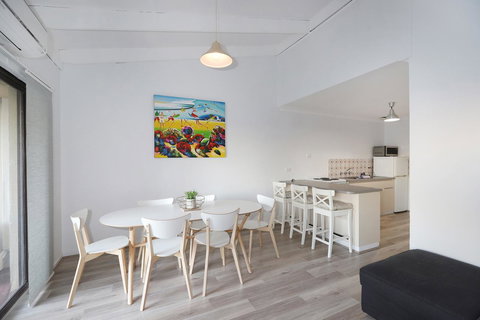 West Beach Lagoon 221 - Stylish Apartment! - Great Ocean Road Tourism 8