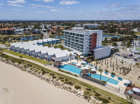 A 406 FANTASTIC OCEAN BEACH And MARINA VIEW APT - MANDURAH - Great Ocean Road Tourism 7