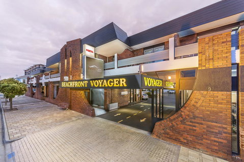 Beachfront Voyager Motor Inn - Great Ocean Road Tourism 2