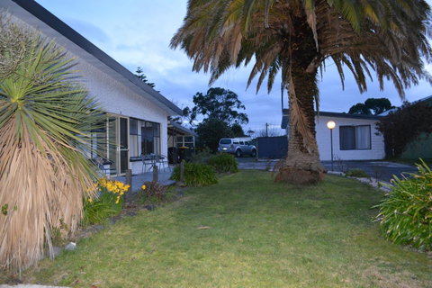 Smugglers Rest Apartments Dover - Great Ocean Road Tourism 27