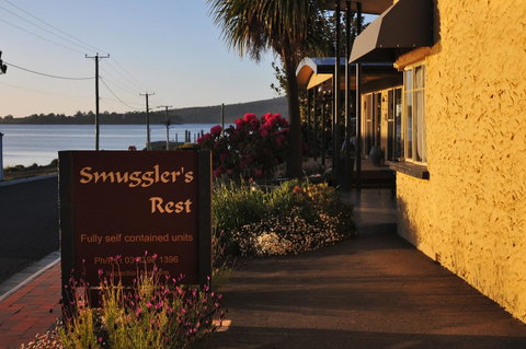 Smugglers Rest Apartments Dover - Great Ocean Road Tourism 15