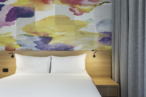 Ibis Styles Hobart - Great Ocean Road Tourism 9