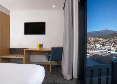 Ibis Styles Hobart - Great Ocean Road Tourism 7