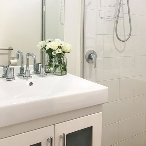 Sandy Bay Studio Apartment - Great Ocean Road Tourism 7