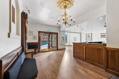 The Cornwall Boutique Hotel - Great Ocean Road Tourism 24