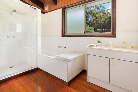 Harvey Farm Lodge - Great Ocean Road Tourism 13