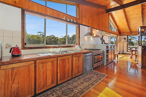 Harvey Farm Lodge - Great Ocean Road Tourism 6