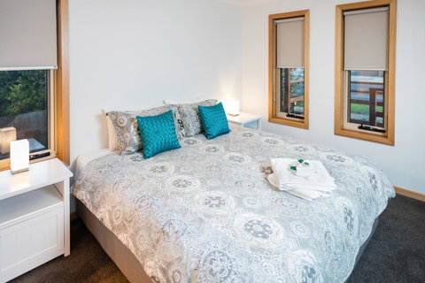 Base Camp - Great Ocean Road Tourism 3