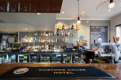 Customs House Hotel - Great Ocean Road Tourism 33