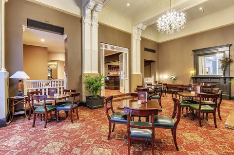 Hadley\'s Orient Hotel - Great Ocean Road Tourism 10