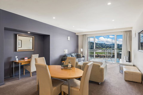 Peppers Seaport Hotel - Great Ocean Road Tourism 17
