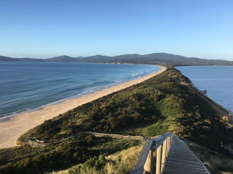 Couples Getaway On Bruny Island - Great Ocean Road Tourism 11