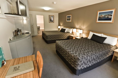 The Old Woolstore Apartment Hotel - Great Ocean Road Tourism 10