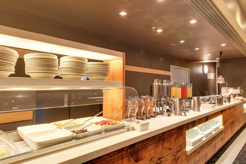 The Old Woolstore Apartment Hotel - Great Ocean Road Tourism 4