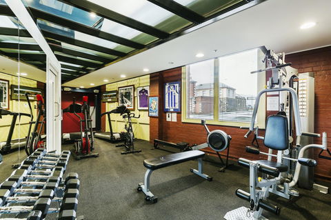 The Old Woolstore Apartment Hotel - Great Ocean Road Tourism 6