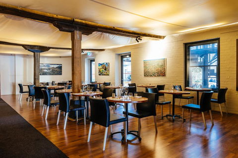 The Henry Jones Art Hotel - Great Ocean Road Tourism 33