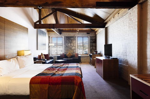 The Henry Jones Art Hotel - Great Ocean Road Tourism 22